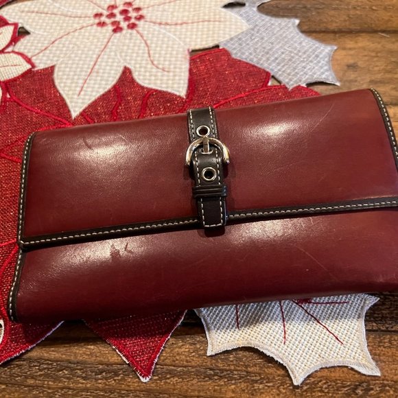 Authentic Mahogany Leather Coach Check Wallet - Picture 1 of 5